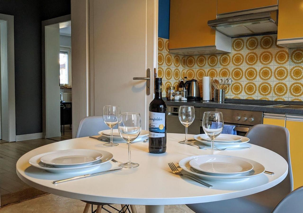 Apartament 65Qm Altbaucharme Mit Zwei Balkonen Karlsruhe Zewnętrze zdjęcie