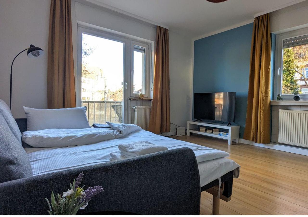 Apartament 65Qm Altbaucharme Mit Zwei Balkonen Karlsruhe Zewnętrze zdjęcie
